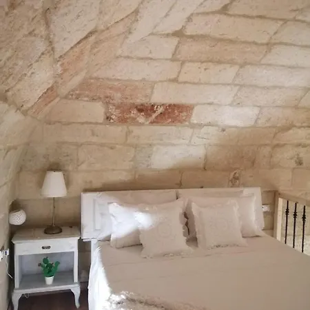 Couette-café Palazzo Emy 4*