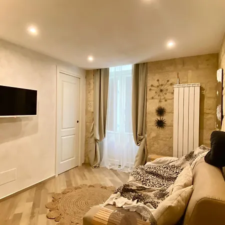 Palazzo Emy 4* 莱切